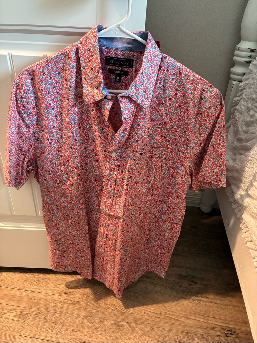 crown & ivy Men’s Pink Floral Short-Sleeve Button-Down Shirt